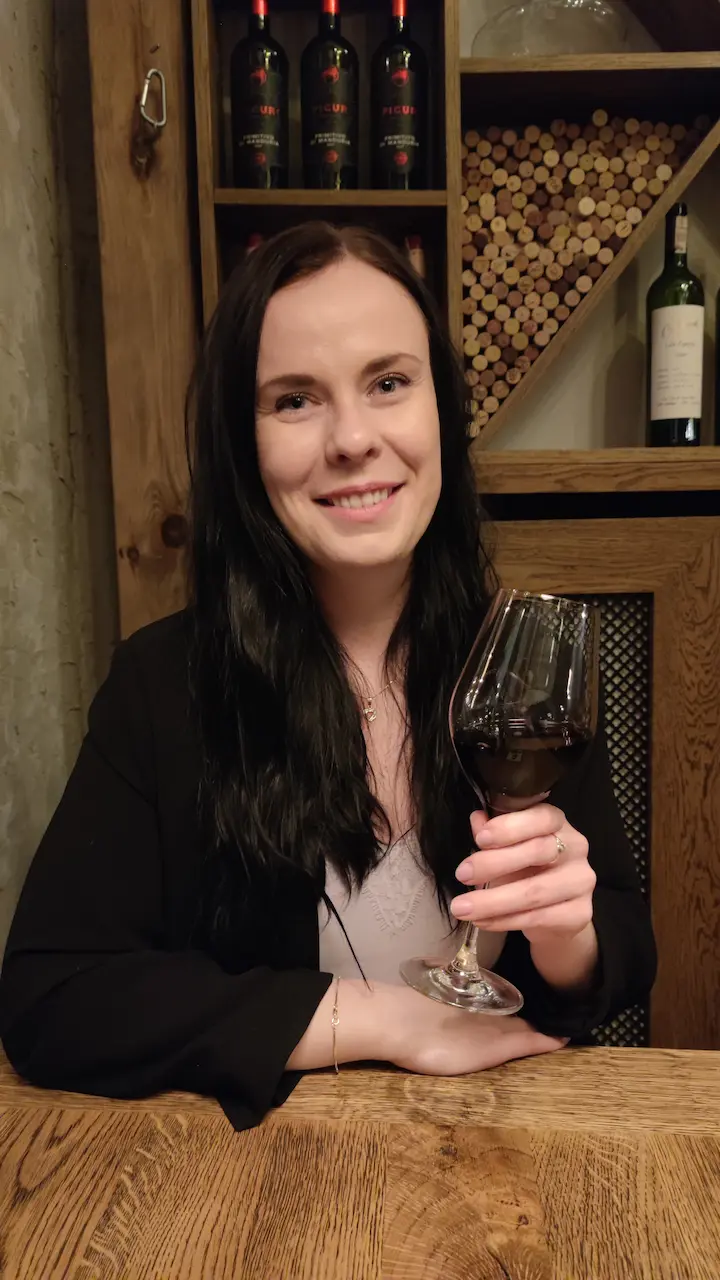 Hei, olen Helena!